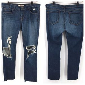 ✨SALE✨ J Brand Torn DKV Raw Hem Jeans